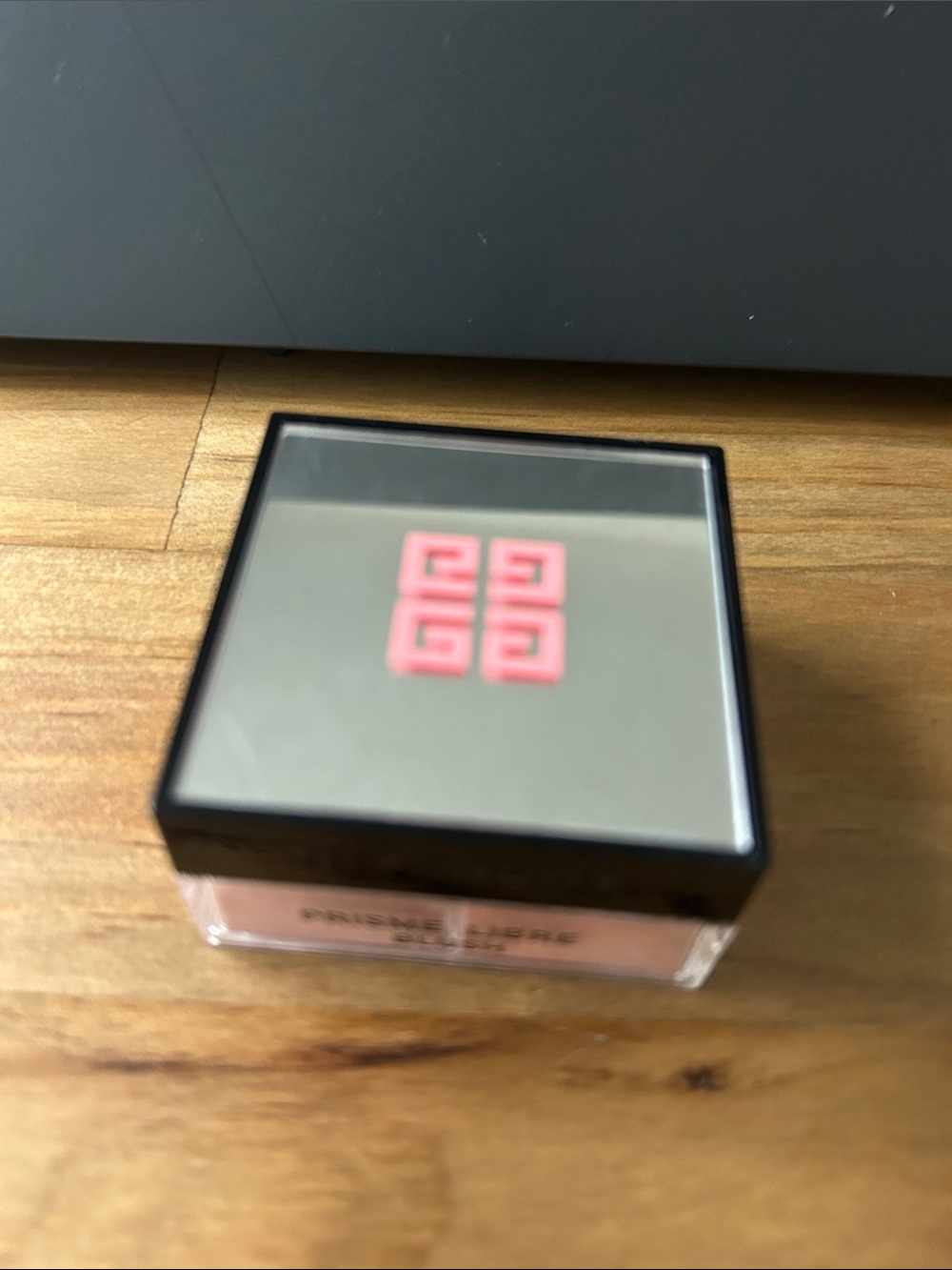 Givenchy Prisme Libre Blush Compact - Light Pink & Black